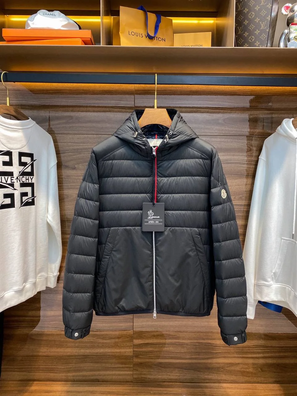 Чоловіча куртка - Moncler